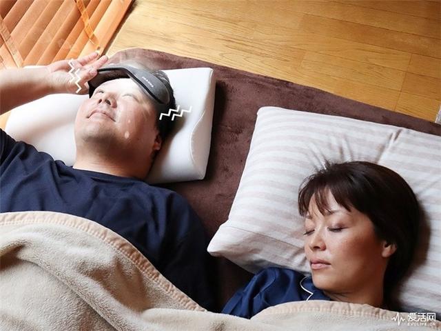 日本THANKO推出“闹钟”眼罩：闪光+震动来唤醒你